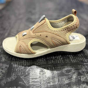 פליי פוט סנדל נוחות דגם 109403 בז