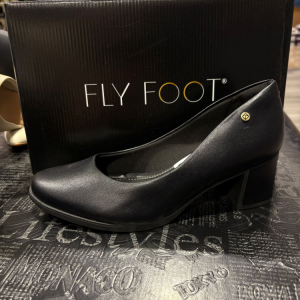 פלייפוט סירה שחור קלאסי