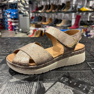 פליי פוט סנדל נוחות איקס