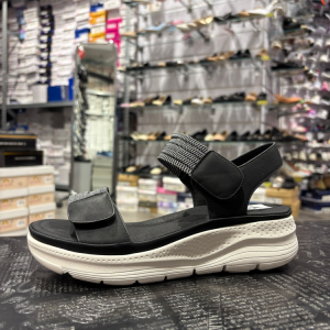 GLOVE סנדל דגם 19