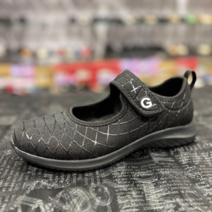 GLOVE נעל סקוץ לייקרה