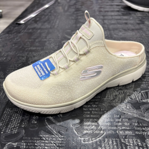 סקצרס כפכף נוחות בז