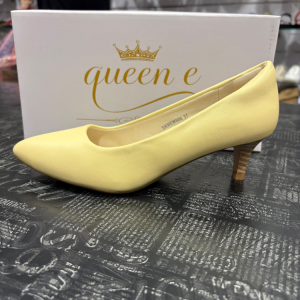 Queen E סירה עקב קטן NICOLE