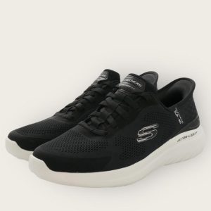 סקצרס סלייפ אין שחור לבן