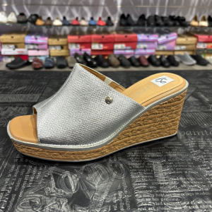 פליי פוט כפכף פס כסף