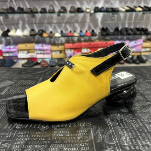 ניוז סנדל עור אמיתי עקב מיוחד