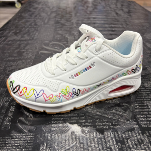 סקצרס אונו לבבות