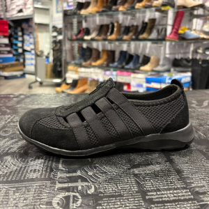 פלייפוט סניקרס גומיות שחור